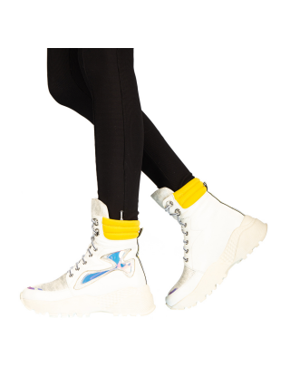 Дамски спортни обувки, Дамски спортни обувки  бели  от еко кожа  Reeva - Kalapod.bg